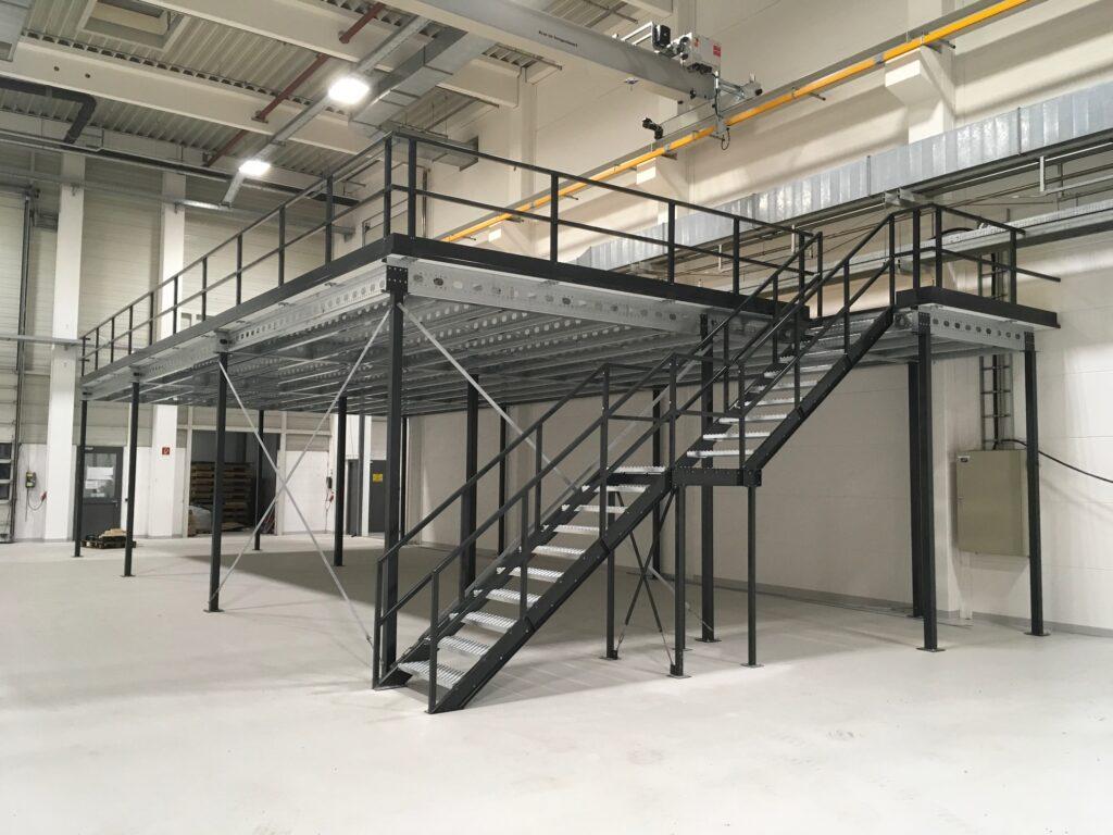 Structural steel mezzanine flooring system in UAE